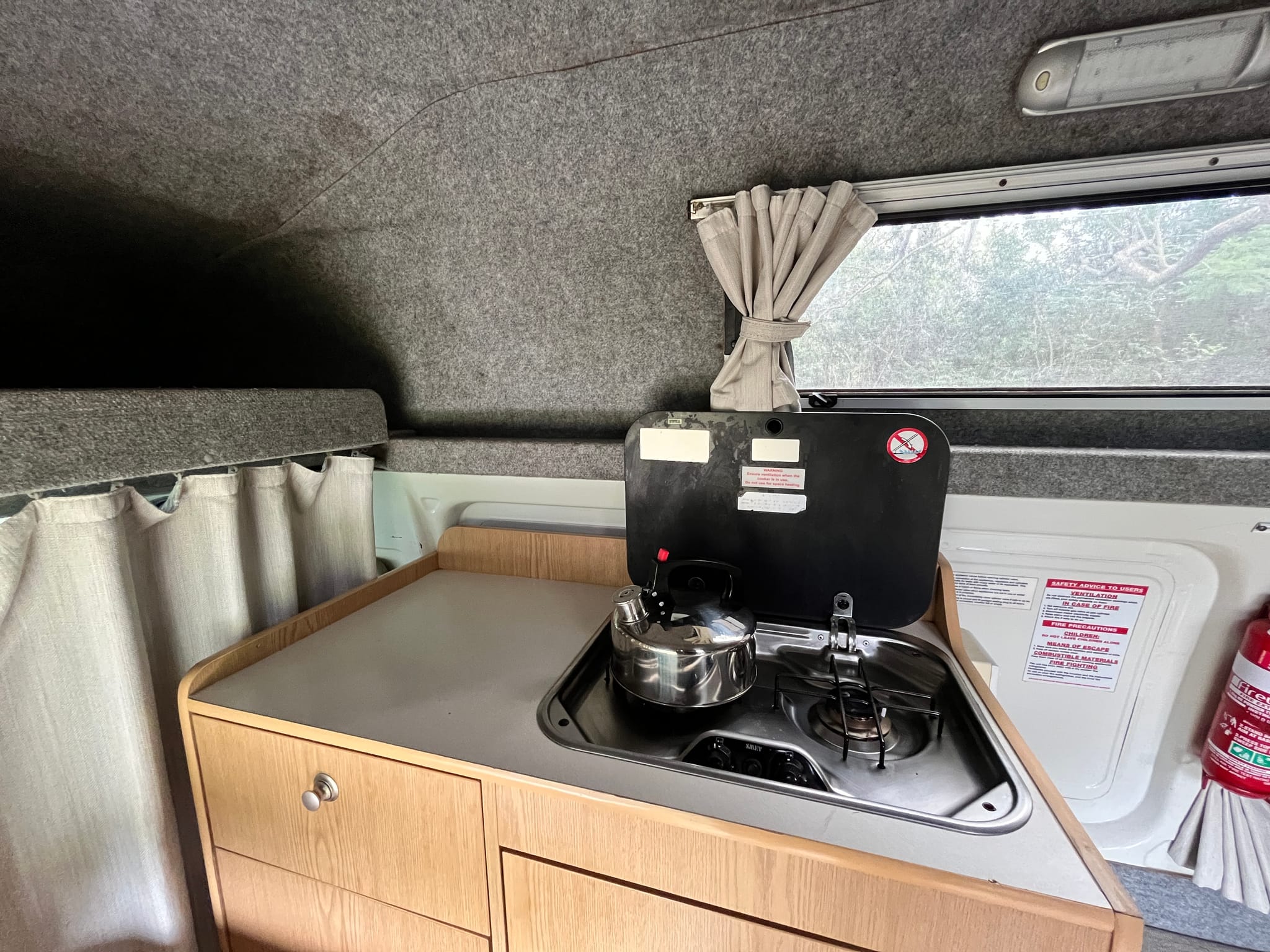 Twin-burner gas cooktop and sink